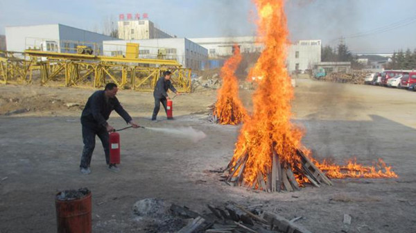 名士達家具漆泰安生產(chǎn)基地消防演習取得圓滿成功